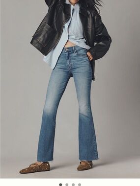 MOTHER WEEKENDER FRAY Women's Flare Jeans
